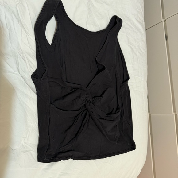 Lululemon mix and mingle tank - Picture 5 of 6